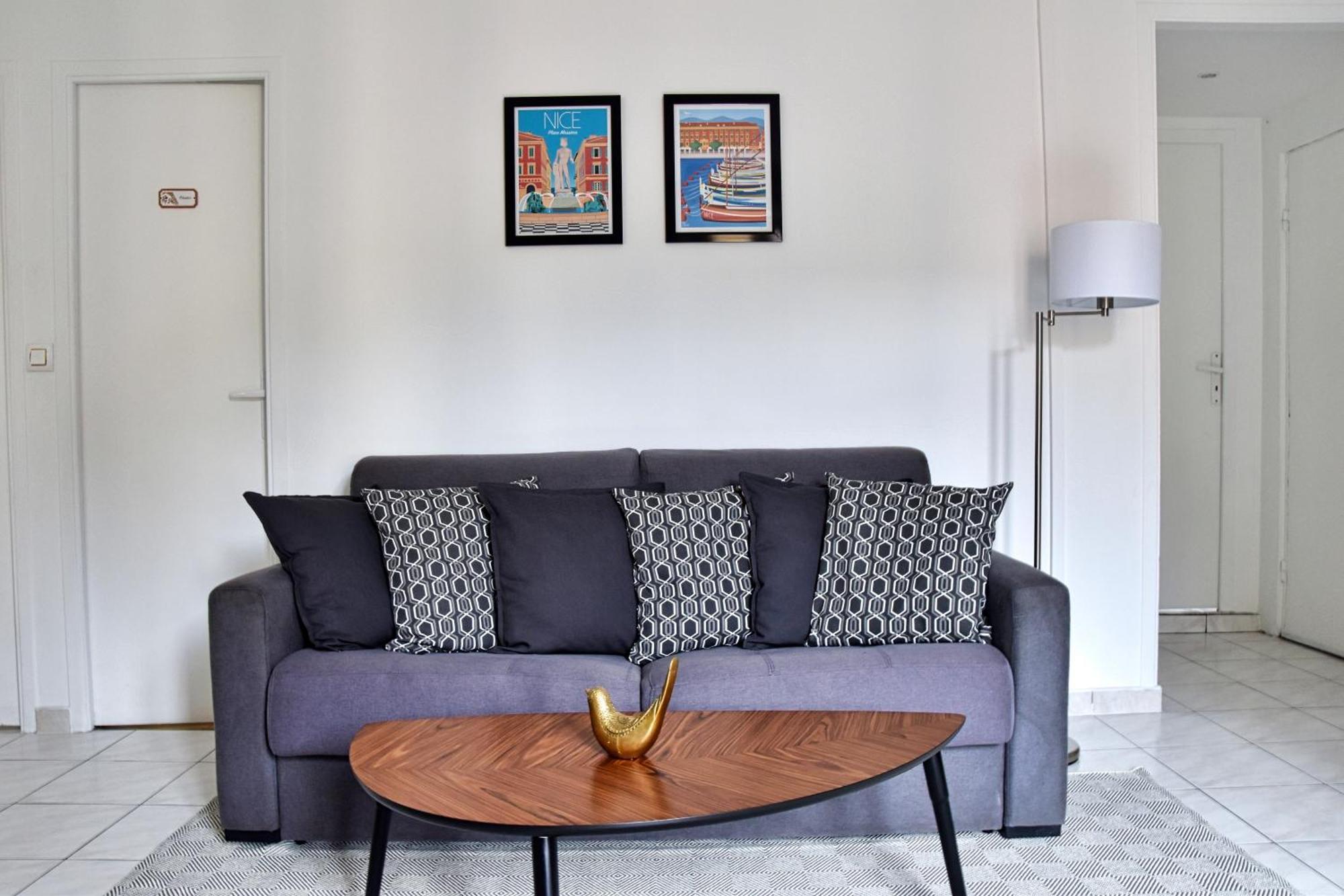 Bel Appartement Au Coeur De นีซ ภายนอก รูปภาพ